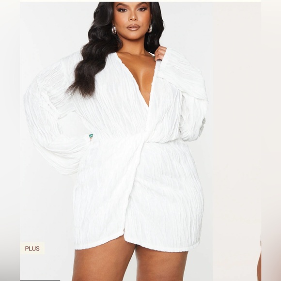 Pretty Little Thing NWT Textured White Wrap Front Dress 2XL - Picture 1 of 8